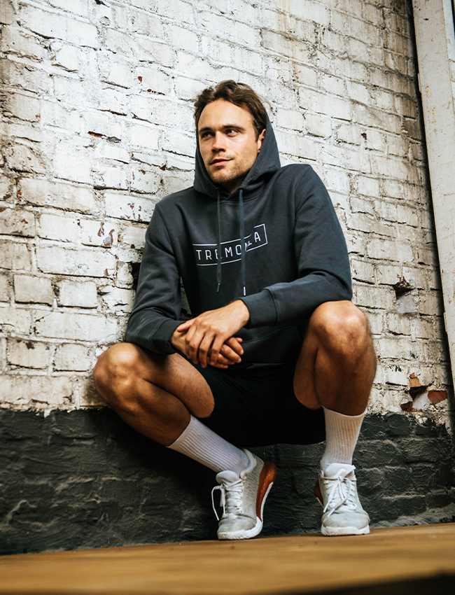 Hoodie Male in Asphalt