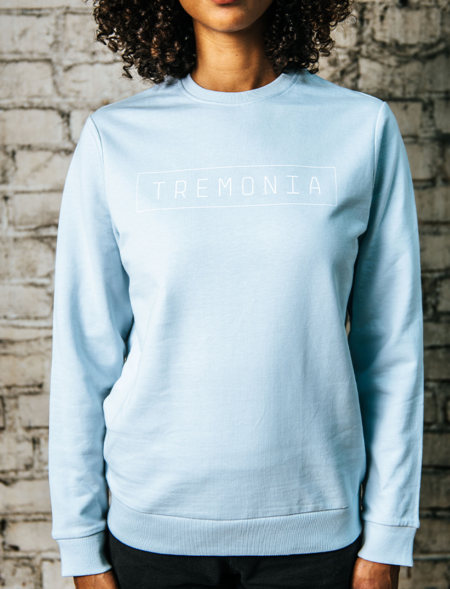 Pullover Female in Pure Sky