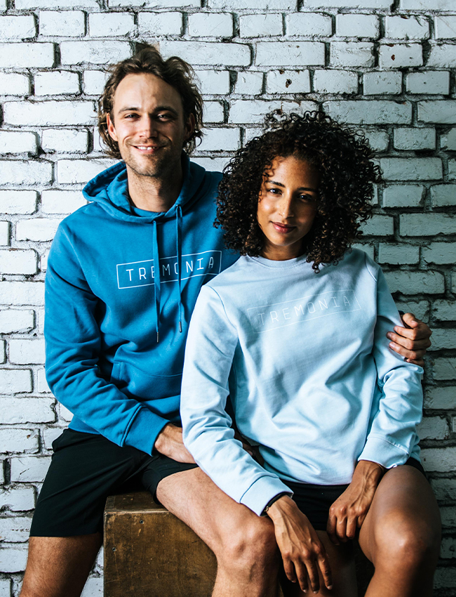 Pullover Female in Pure Sky